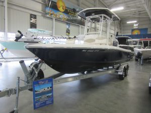 Robalo 226 Cayman For Sale at Pier 33